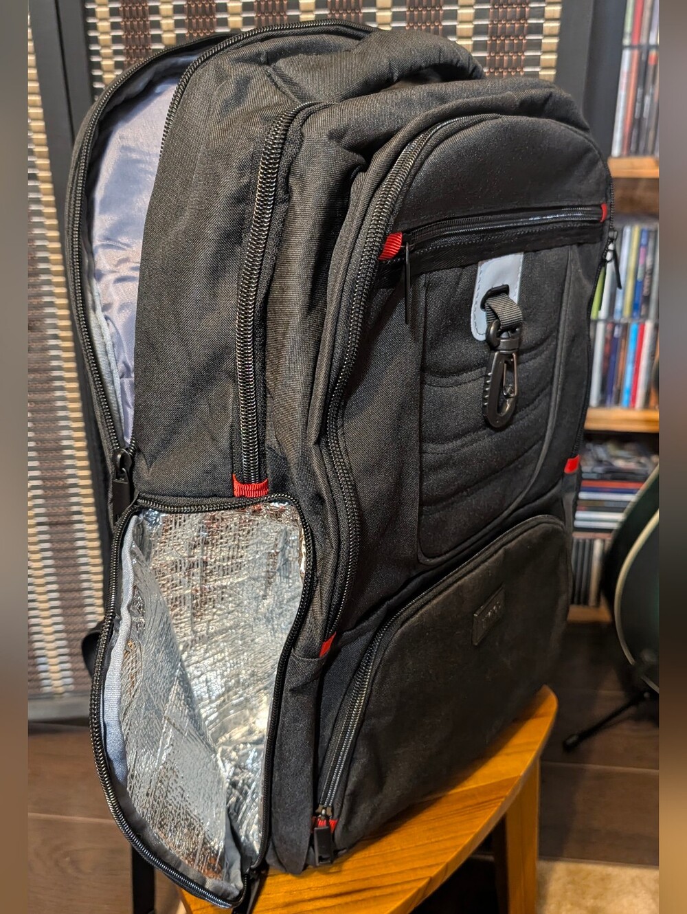 Insulated Lunchbag/Backpack - Dark Gray Up To 17inch Laptop